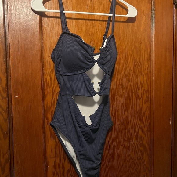 Eomenie Women's Blue One-Piece Bathing Suit Size Medium Cut Outs NEW - Picture 2 of 8